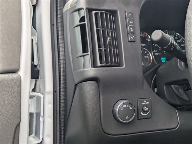 2024 Chevrolet Express Cargo 2500 WT