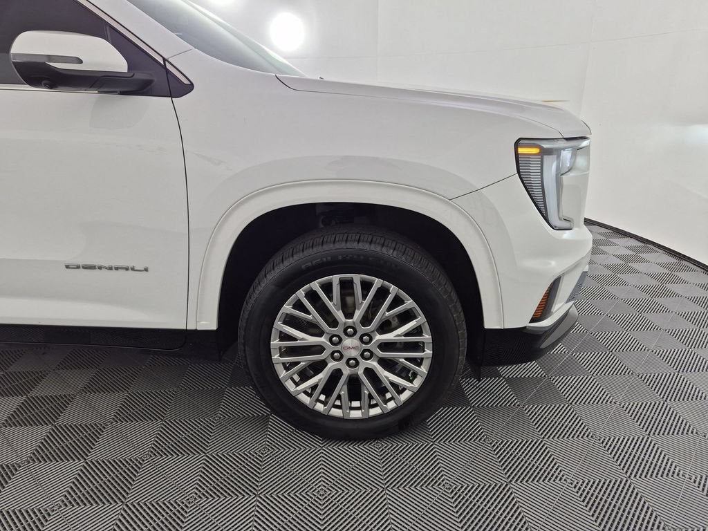 2024 GMC Acadia Denali