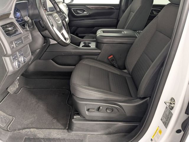 2023 GMC Yukon XL SLE