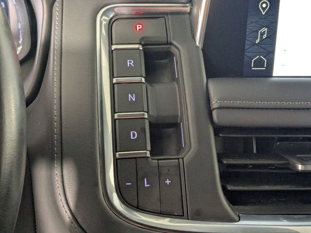 2023 GMC Yukon XL SLE