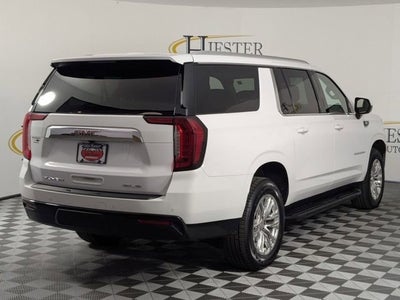 2023 GMC Yukon XL SLE