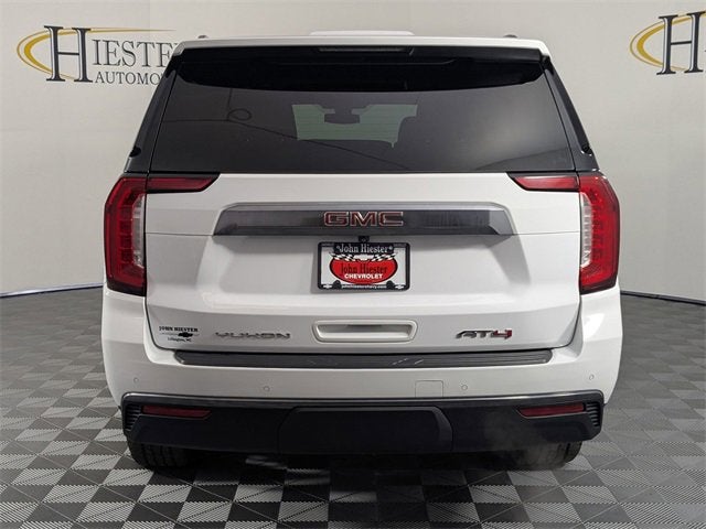 2021 GMC Yukon XL AT4