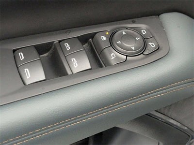 2025 GMC Yukon XL AT4