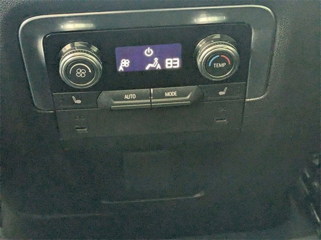 2025 GMC Yukon XL AT4