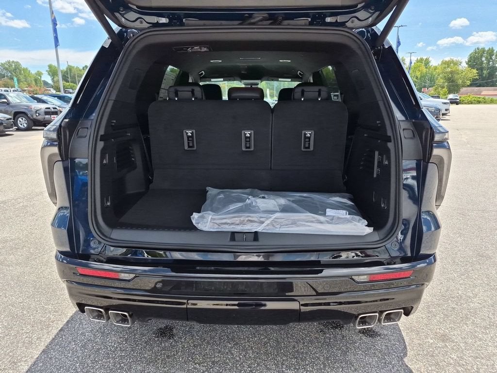 2027 Chevrolet Traverse RS