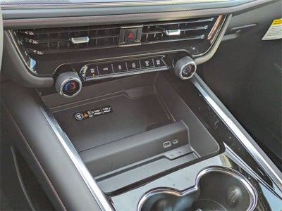 2025 Chevrolet Suburban RST