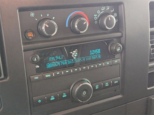 2024 GMC Savana Cargo 2500 Work Van