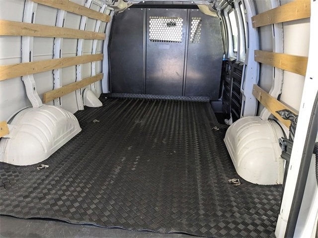 2024 GMC Savana Cargo 2500 Work Van