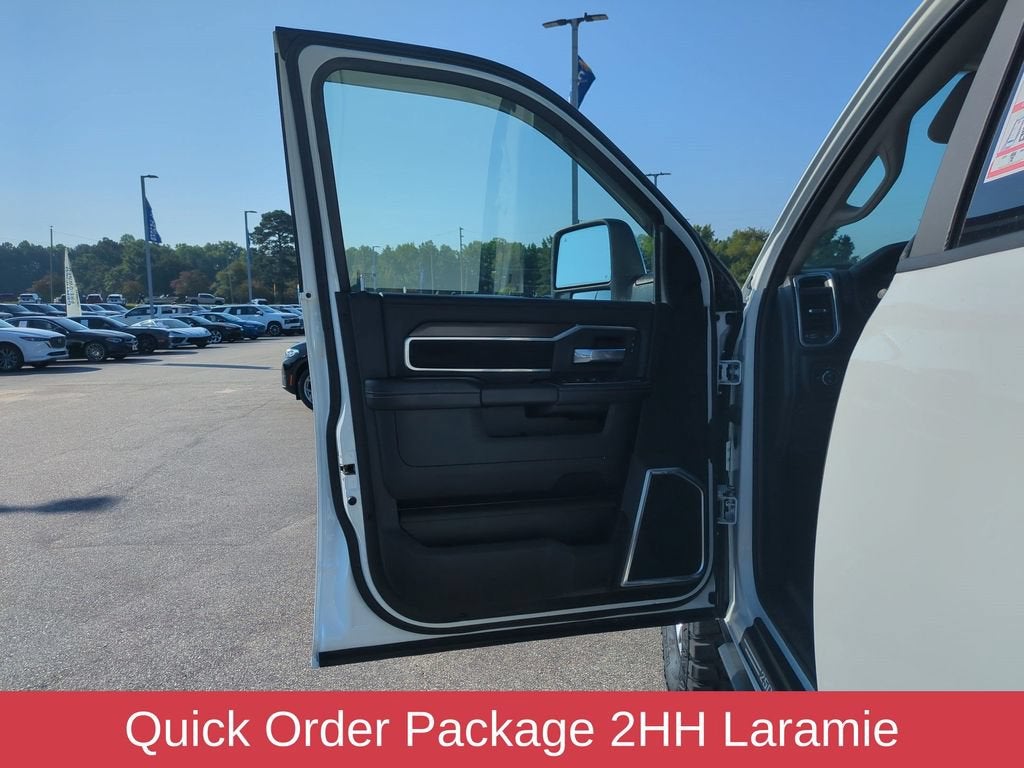 2024 RAM 2500 Laramie Crew Cab 4x4 6'4" Box