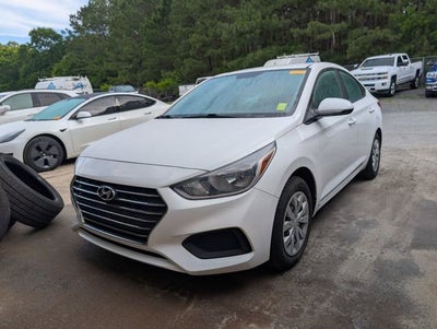 2022 Hyundai Accent SE