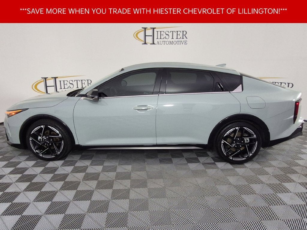 2025 Kia K4 GT-Line