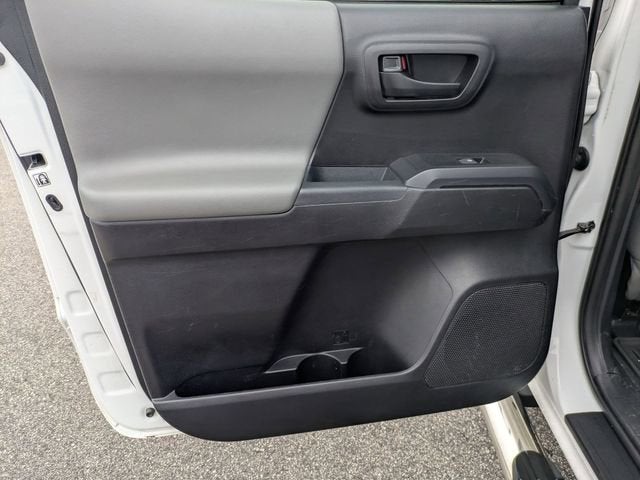 2019 Toyota Tacoma SR V6