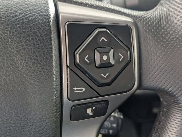 2017 Toyota Tacoma SR5 V6