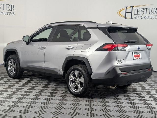 2022 Toyota RAV4 Hybrid LE