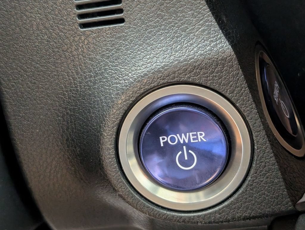 2022 Lexus ES 300h Ultra Luxury