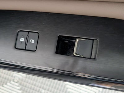 2022 Lexus ES 300h Ultra Luxury