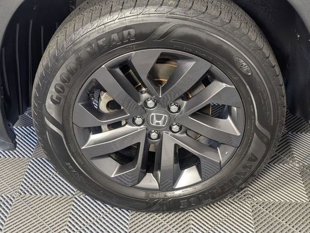 2021 Honda Ridgeline AWD Sport