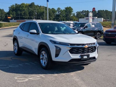 2026 Chevrolet Trax LS