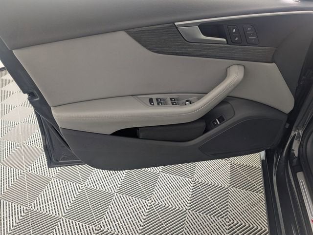 2019 Audi A4 Premium Plus