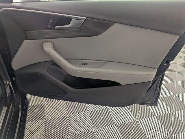 2019 Audi A4 Premium Plus