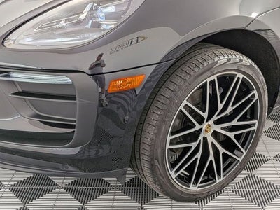 2023 Porsche Macan T