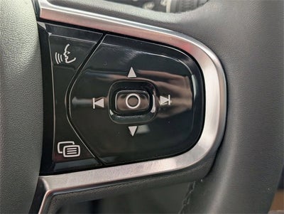 2023 Volvo XC90 Recharge Plug-In Hyb Plus Dark Theme